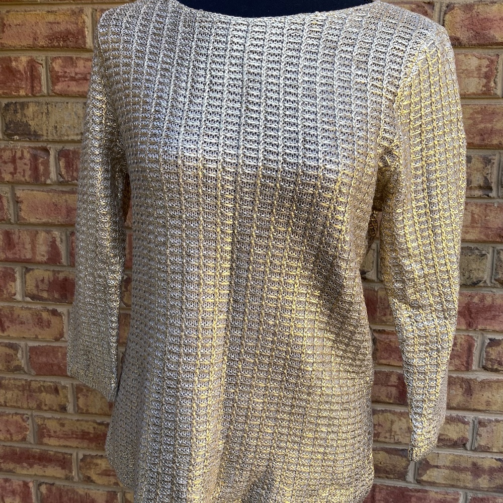 NWT CHICO’S Metallic Gold Cable Sweater - Size 1